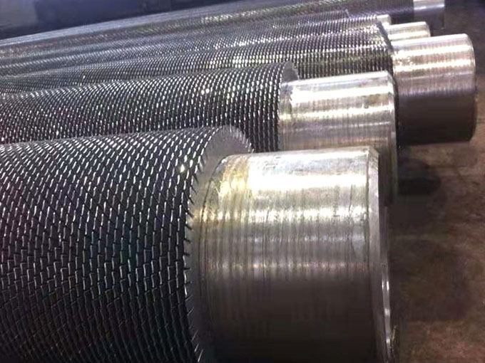Serrated finned tubes