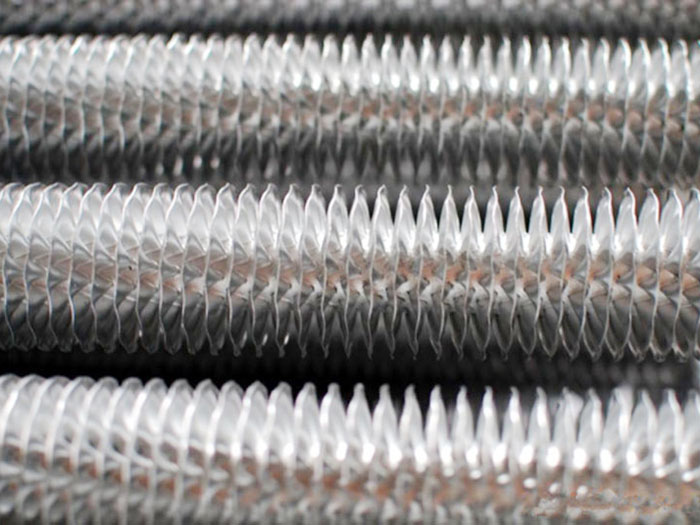  Spiral wound finned tubes